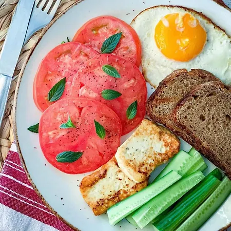 To Let Spiropali Gasthuis 3*