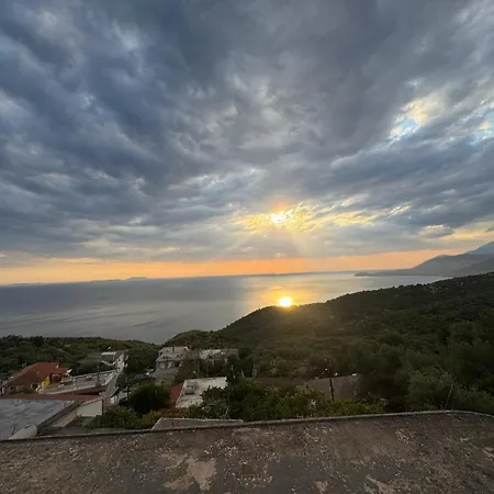 To Let Spiropali Πανσιόν Piqeras